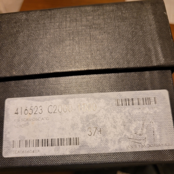 Saint Laurent black suede stiletto, size 7.5 - Picture 6 of 13